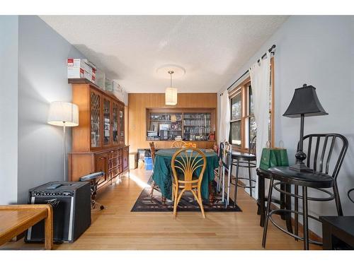 331 47 Avenue Sw, Calgary, AB - Indoor