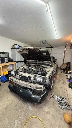 5015 Centre A Street Ne, Calgary, AB - Indoor Photo Showing Garage