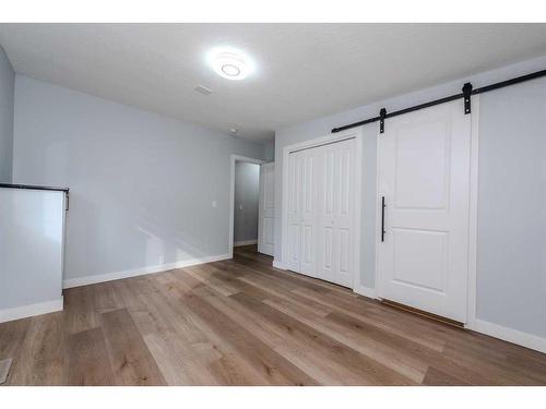 5655 Dalhousie Drive Nw, Calgary, AB - Indoor Photo Showing Other Room