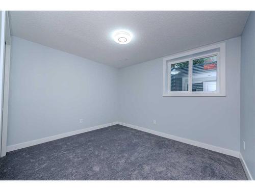 5655 Dalhousie Drive Nw, Calgary, AB - Indoor Photo Showing Other Room