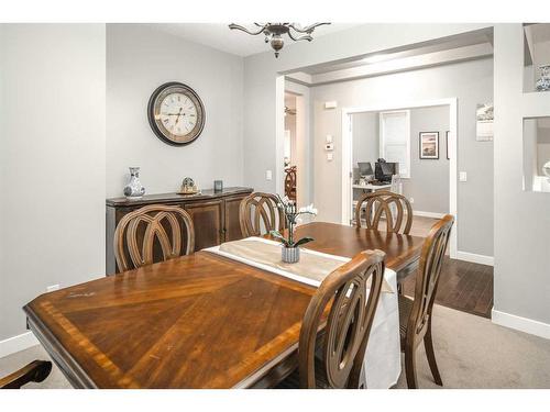 11 Evansview Road Nw, Calgary, AB - Indoor Photo Showing Dining Room