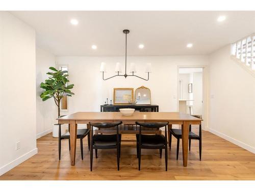 52 Sundown Way Se, Calgary, AB - Indoor Photo Showing Dining Room