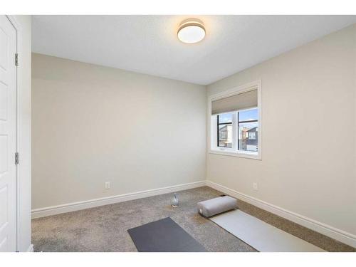 185 Carringvue Manor Nw, Calgary, AB - Indoor Photo Showing Other Room