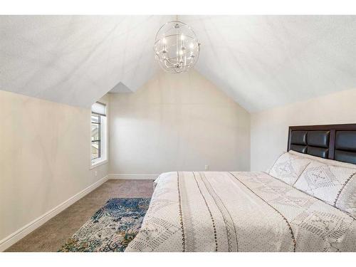 185 Carringvue Manor Nw, Calgary, AB - Indoor Photo Showing Bedroom