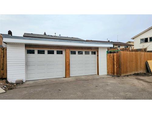 3812 49 Street Ne, Calgary, AB - Outdoor With Exterior