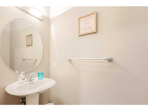 146 Bridlerange Place Sw, Calgary, AB - Indoor Photo Showing Bathroom