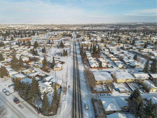 11 Beaupre Crescent Nw, Calgary, AB - Outdoor With View