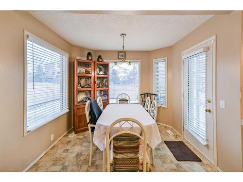 59 Coral Springs Boulevard Ne, Calgary, AB - Indoor Photo Showing Dining Room