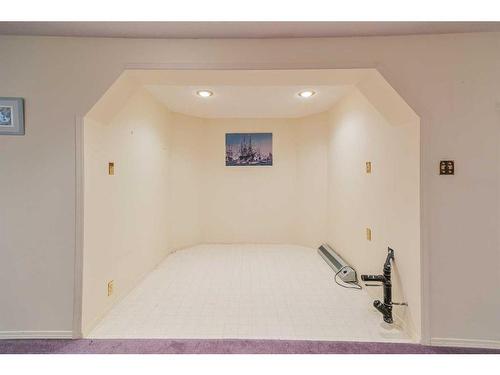 59 Coral Springs Boulevard Ne, Calgary, AB - Indoor Photo Showing Other Room