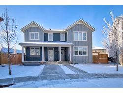 308 Carrington Way NW Calgary, AB T3P 1N5