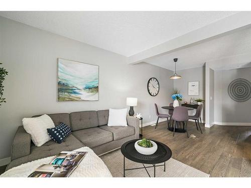 1308 154 Avenue Sw, Calgary, AB - Indoor Photo Showing Living Room