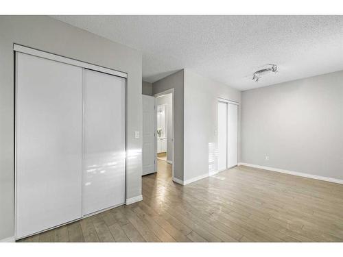 1308 154 Avenue Sw, Calgary, AB - Indoor Photo Showing Other Room