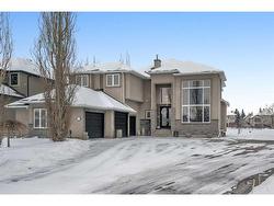 20 Lynx Meadows Court NW Calgary, AB T3L 2M1