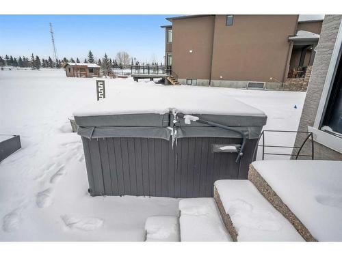 20 Lynx Meadows Court Nw, Calgary, AB - Outdoor