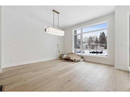 3536 7 Avenue Sw, Calgary, AB - Indoor