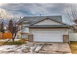 433 Applewood Place SE Calgary, AB T2A 7N2