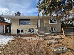 4231 4 Street NW Calgary, AB T2K 1A3