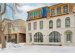 4907 21A Street SW Calgary, AB T2T 5C2