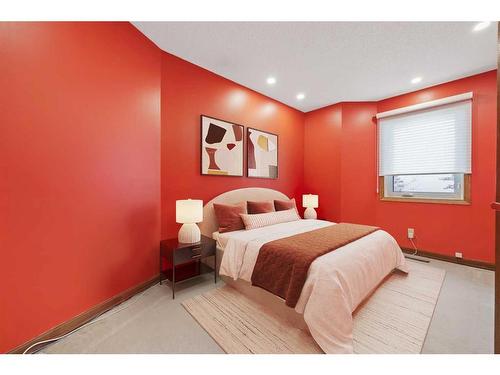 8504 Hawkford Gate Nw, Calgary, AB - Indoor Photo Showing Bedroom