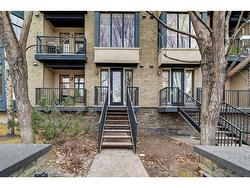 108-2307 14 Street SW Calgary, AB T2T 3T5