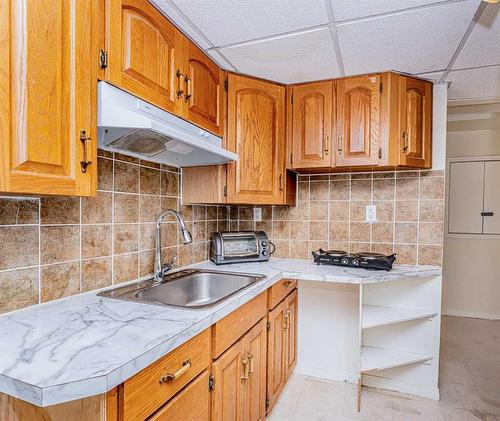 134 Cityscape Boulevard Ne, Calgary, AB - Indoor Photo Showing Kitchen