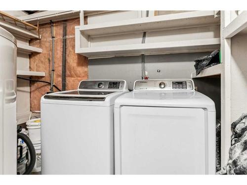 357 Martinwood Place Ne, Calgary, AB - Indoor Photo Showing Laundry Room