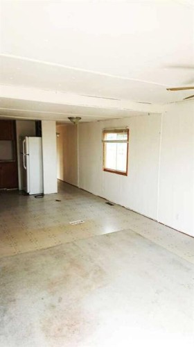 309 1St Avenue, Bassano, AB 