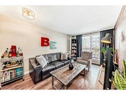 605-339 13 Avenue SW Calgary, AB T2R 0K3