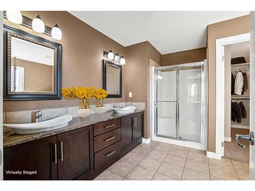 15 Silverado Skies Manor Sw, Calgary, AB - Indoor Photo Showing Bathroom