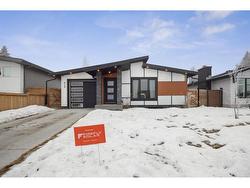 619 Agate Crescent SE Calgary, AB T2J 0Z4