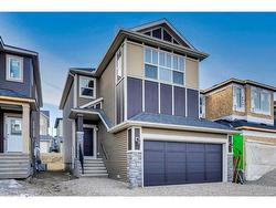 312 EDITH Place NW Calgary, AB T3R 2C9