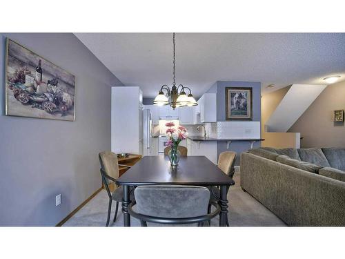 144 Mt Aberdeen Manor Se, Calgary, AB - Indoor Photo Showing Dining Room