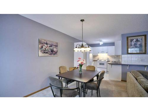 144 Mt Aberdeen Manor Se, Calgary, AB - Indoor Photo Showing Dining Room