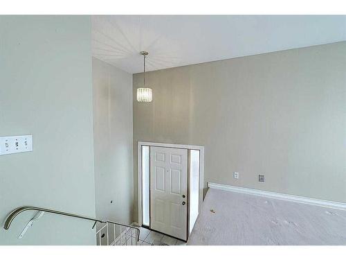 153 Templemont Drive Ne, Calgary, AB - Indoor Photo Showing Other Room