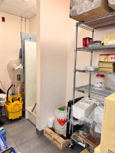 240 Midpark Way Se, Calgary, AB 