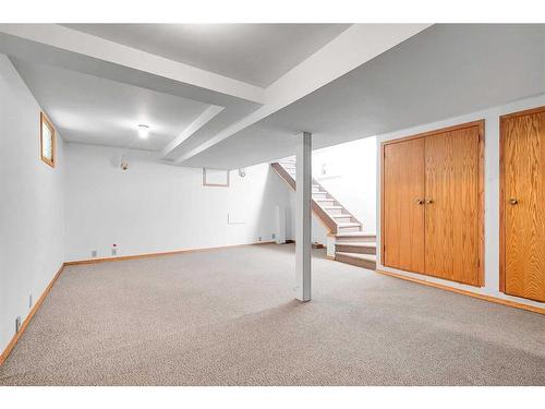 1710 6 Avenue Nw, Calgary, AB - Indoor Photo Showing Other Room