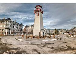 1411-5 Country Village Park NE Calgary, AB T3K 0G1