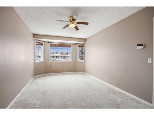 348 Harvest Lake Drive Ne, Calgary, AB - Indoor Photo Showing Other Room