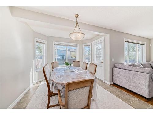 275 Taravista Street Ne, Calgary, AB - Indoor Photo Showing Dining Room