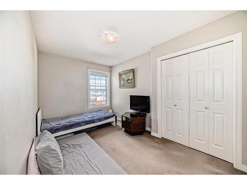 275 Taravista Street Ne, Calgary, AB - Indoor Photo Showing Bedroom