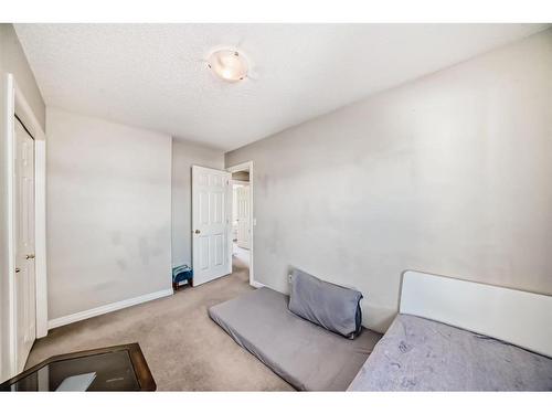 275 Taravista Street Ne, Calgary, AB - Indoor Photo Showing Other Room