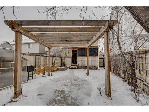 129 Elgin Place Se, Calgary, AB - Outdoor