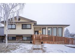 163 Templeby Drive NE Calgary, AB T1Y 5M9