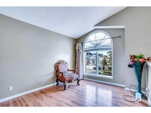 54 Taracove Road Ne, Calgary, AB - Indoor Photo Showing Other Room