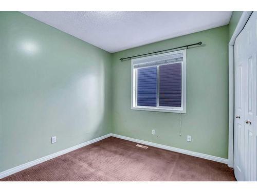 54 Taracove Road Ne, Calgary, AB - Indoor Photo Showing Other Room