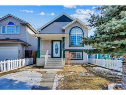 54 Taracove Road NE Calgary, AB T3J 5G7