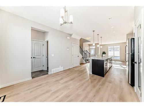 142 Marquis Heights Se, Calgary, AB - Indoor Photo Showing Kitchen