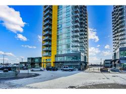 808-3820 Brentwood Road NW Calgary, AB T2L 2L5