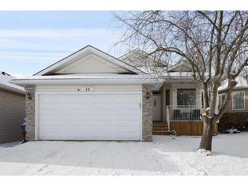 44 Sierra Nevada Rise Sw, Calgary, AB - Outdoor