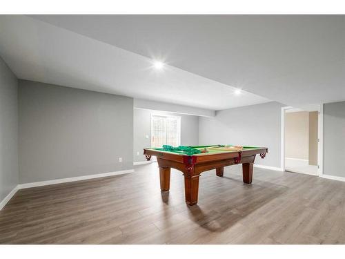 22 Mt Douglas Villas Se, Calgary, AB - Indoor Photo Showing Other Room